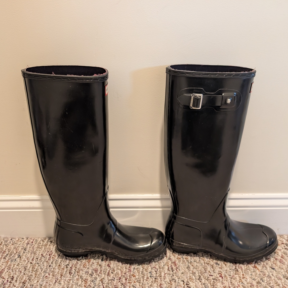 Hunter Tall Black Rain Boots - Size 8 - Picture 2 of 7